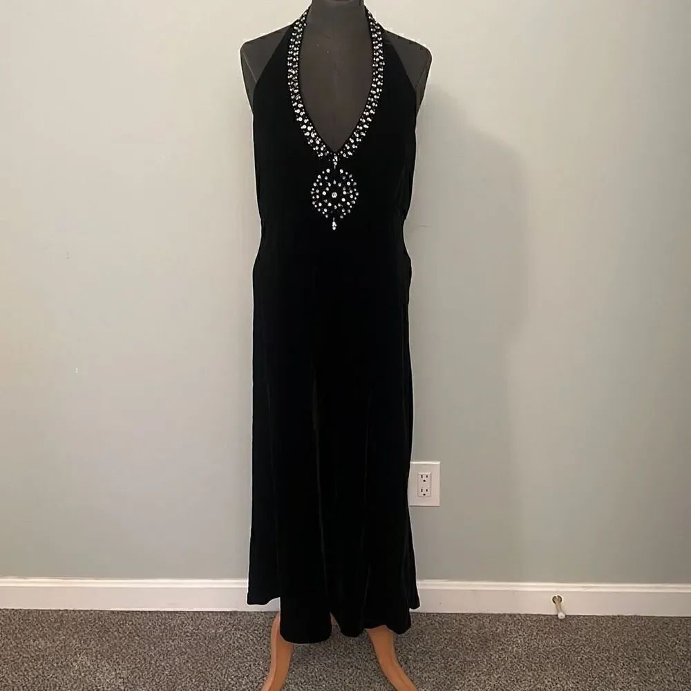 Eliza J New York Women's Black Low Back Embellished Velvet Halter Evening Dress
